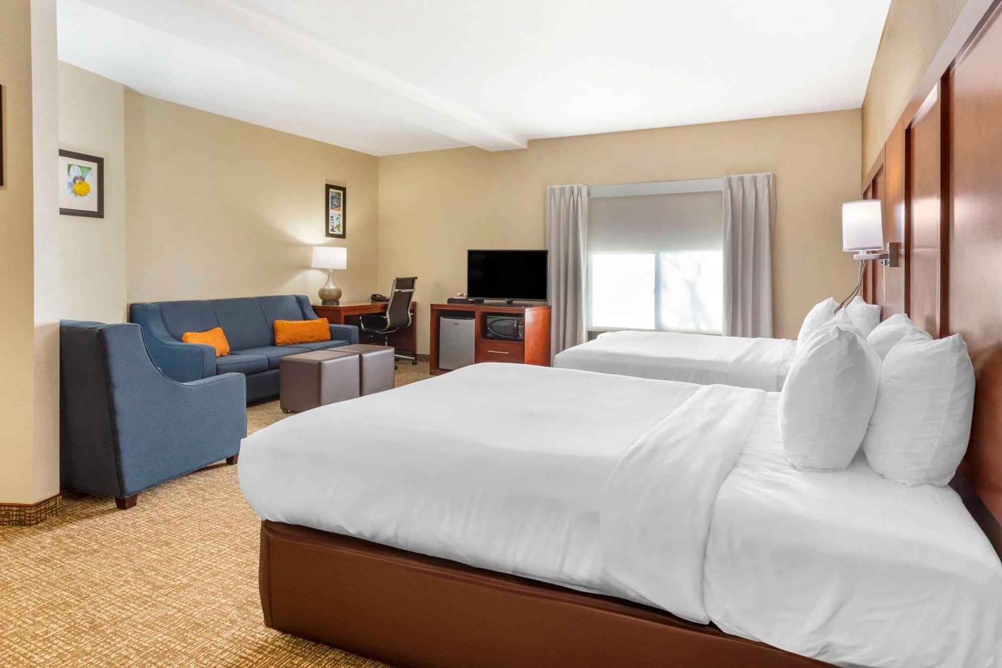 Comfort Suites Wilson - I - 95 Extérieur photo
