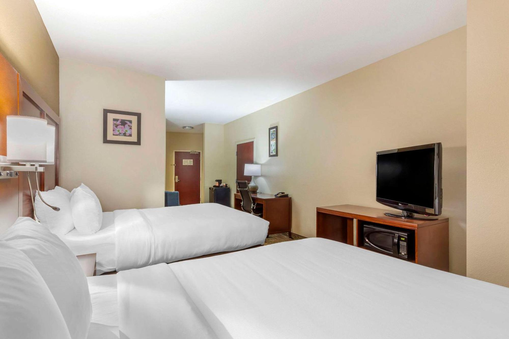 Comfort Suites Wilson - I - 95 Extérieur photo