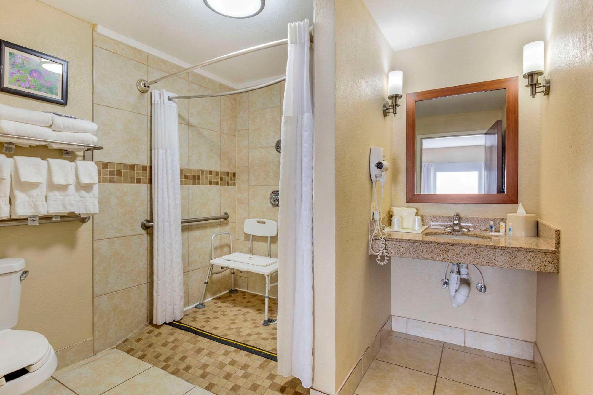 Comfort Suites Wilson - I - 95 Extérieur photo